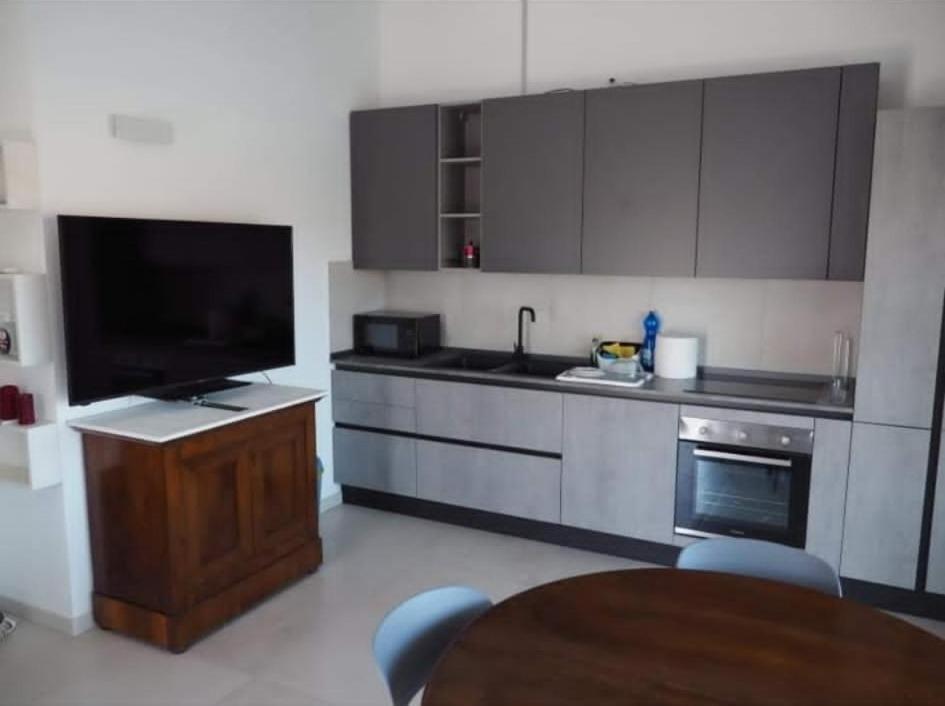 Bilocale In Residence Vista Lago Con Piscina 폴페나체 델 가르다 외부 사진